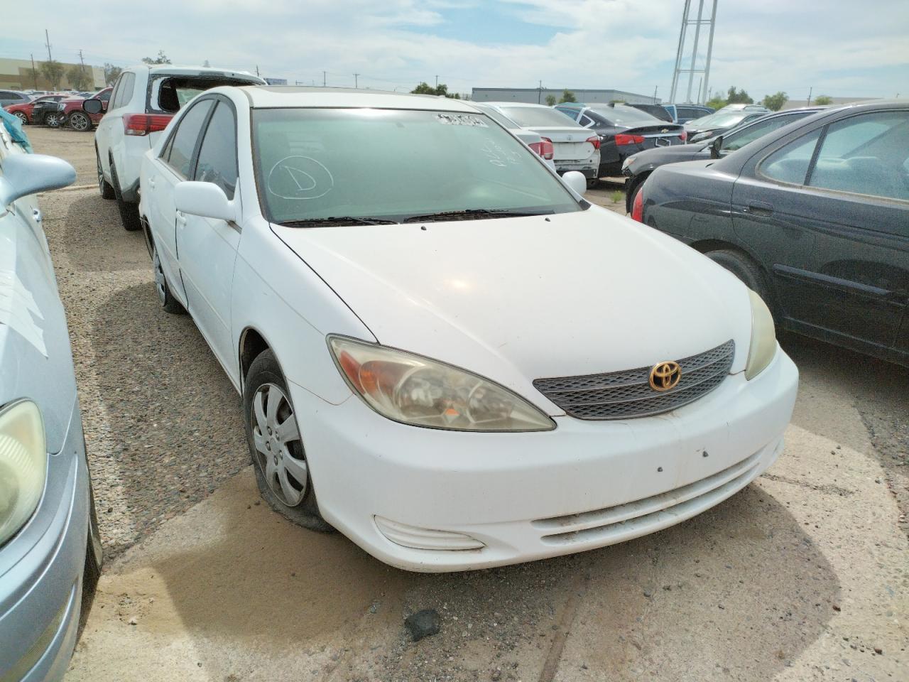 Photo 1 from auction – 2002 TOYOTA CAMRY LE with VIN 4T1BE32K92U107288