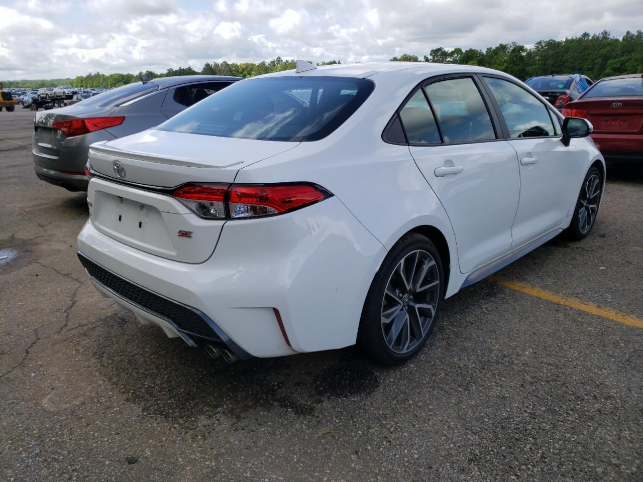 Photo 4 from auction – 2020 TOYOTA COROLLA SE with VIN 5YFP4RCE1LP053430