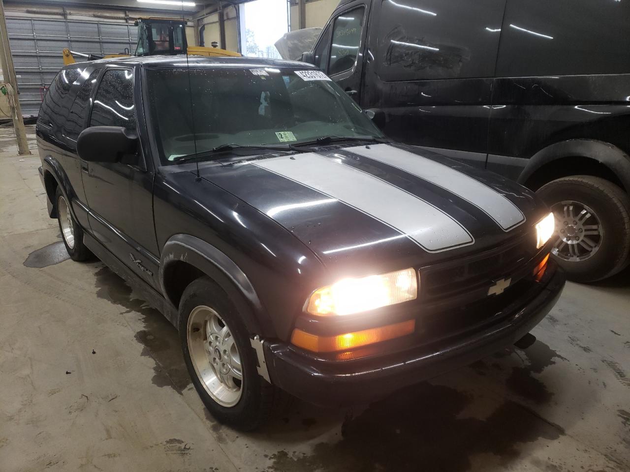 CHEVROLET BLAZER 2003 с VIN 1GNCS18X43K183756 - Фото с аукциона