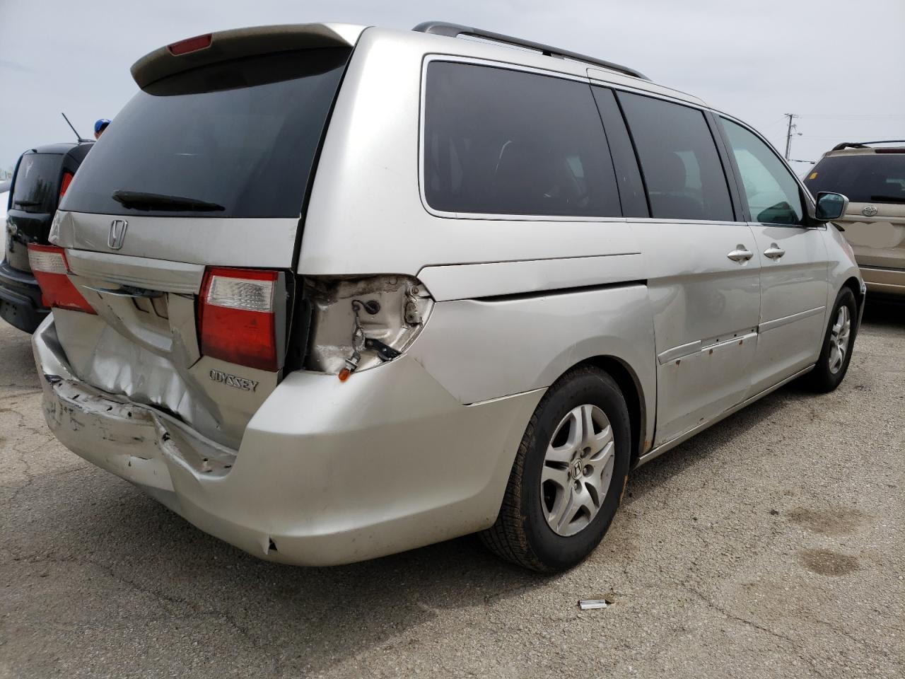 Photo 4 from auction – 2005 HONDA ODYSSEY EX with VIN 5FNRL38485B422436