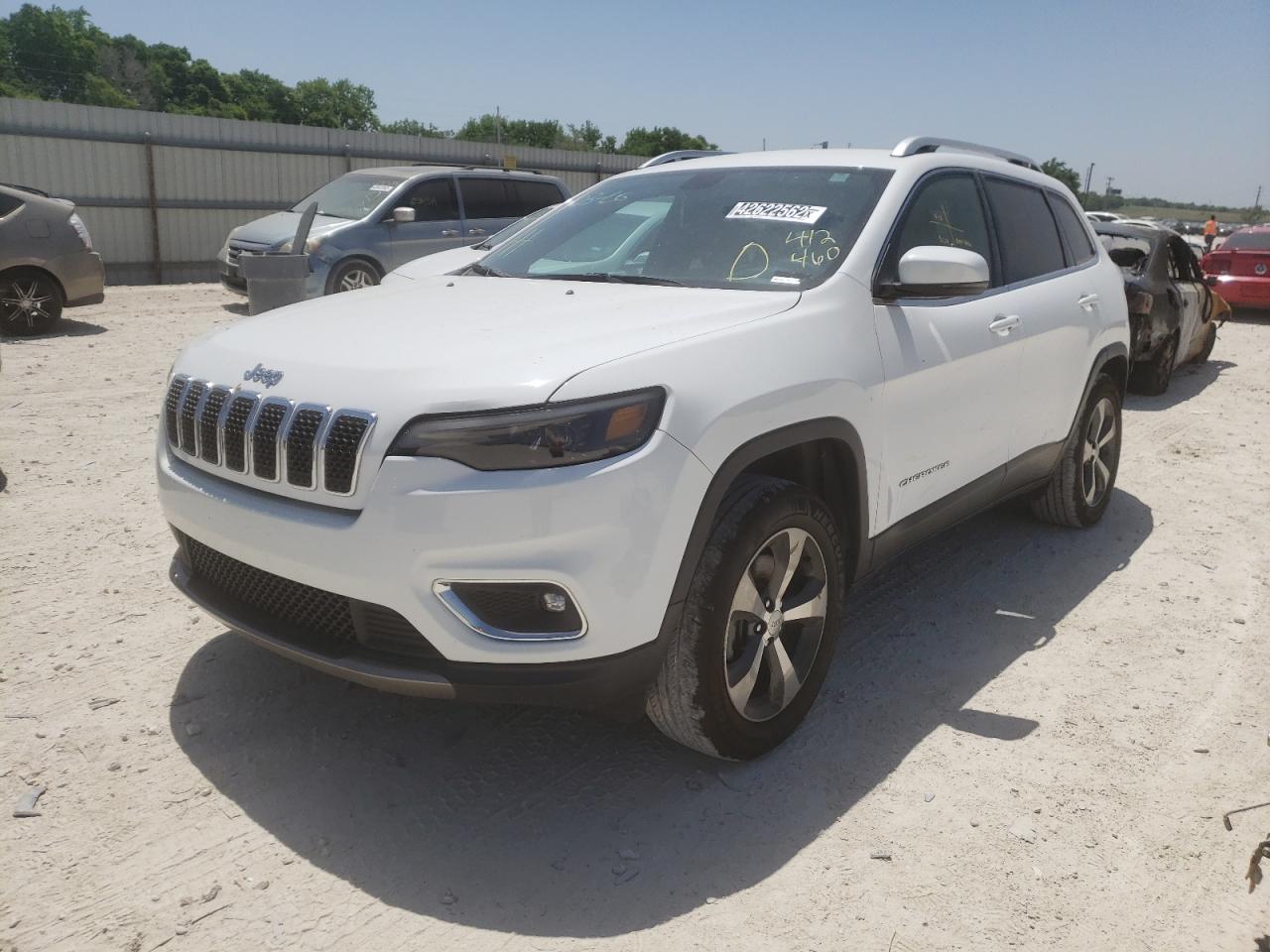 Photo 2 from auction – 2019 JEEP CHEROKEE L with VIN 1C4PJMDX2KD412460