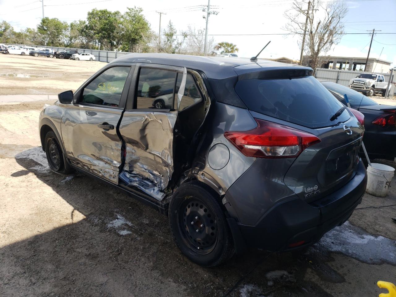 Photo 3 from auction – 2019 NISSAN KICKS S with VIN 3N1CP5CU3KL511635