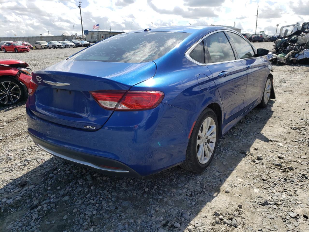 Photo 4 from auction – 2015 CHRYSLER 200 LIMITE with VIN 1C3CCCAB8FN564789