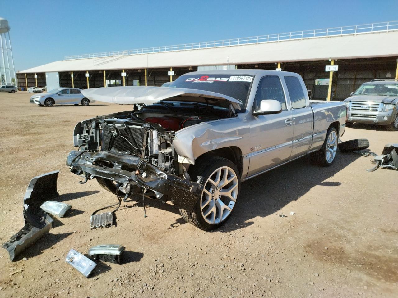 صورة رقم 2 من المزاد - 2005 CHEVROLET SILVERADO مع VIN 2GCEK19N051229634