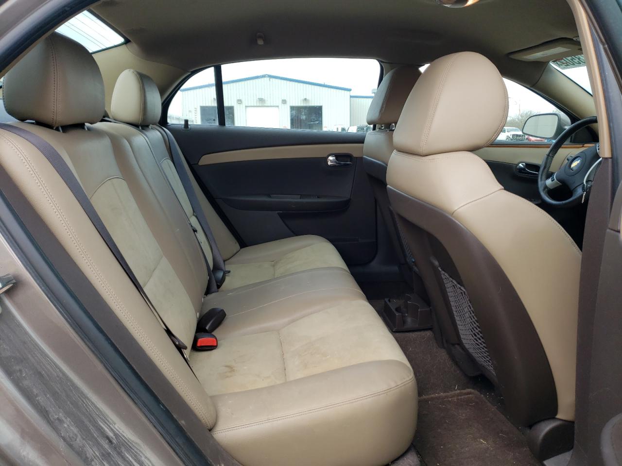 صورة رقم 6 من المزاد - 2011 CHEVROLET MALIBU 2LT مع VIN 1G1ZD5EU6BF228209
