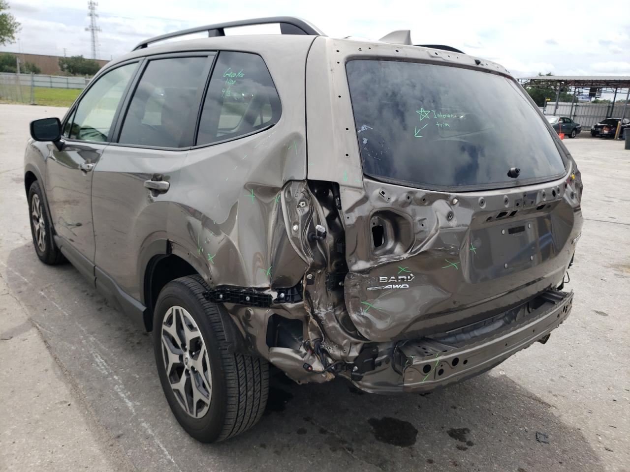 Photo 3 from auction – 2019 SUBARU FORESTER P with VIN JF2SKAGC8KH584372