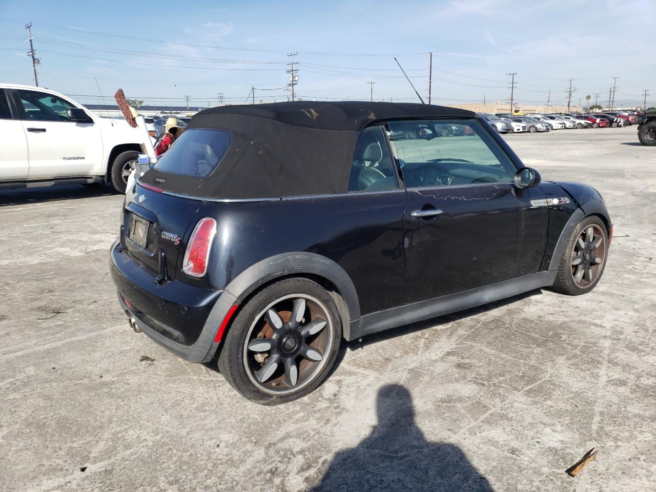 Фото 4 с аукциона – 2008 MINI COOPER S с VIN WMWRH335X8TL97393