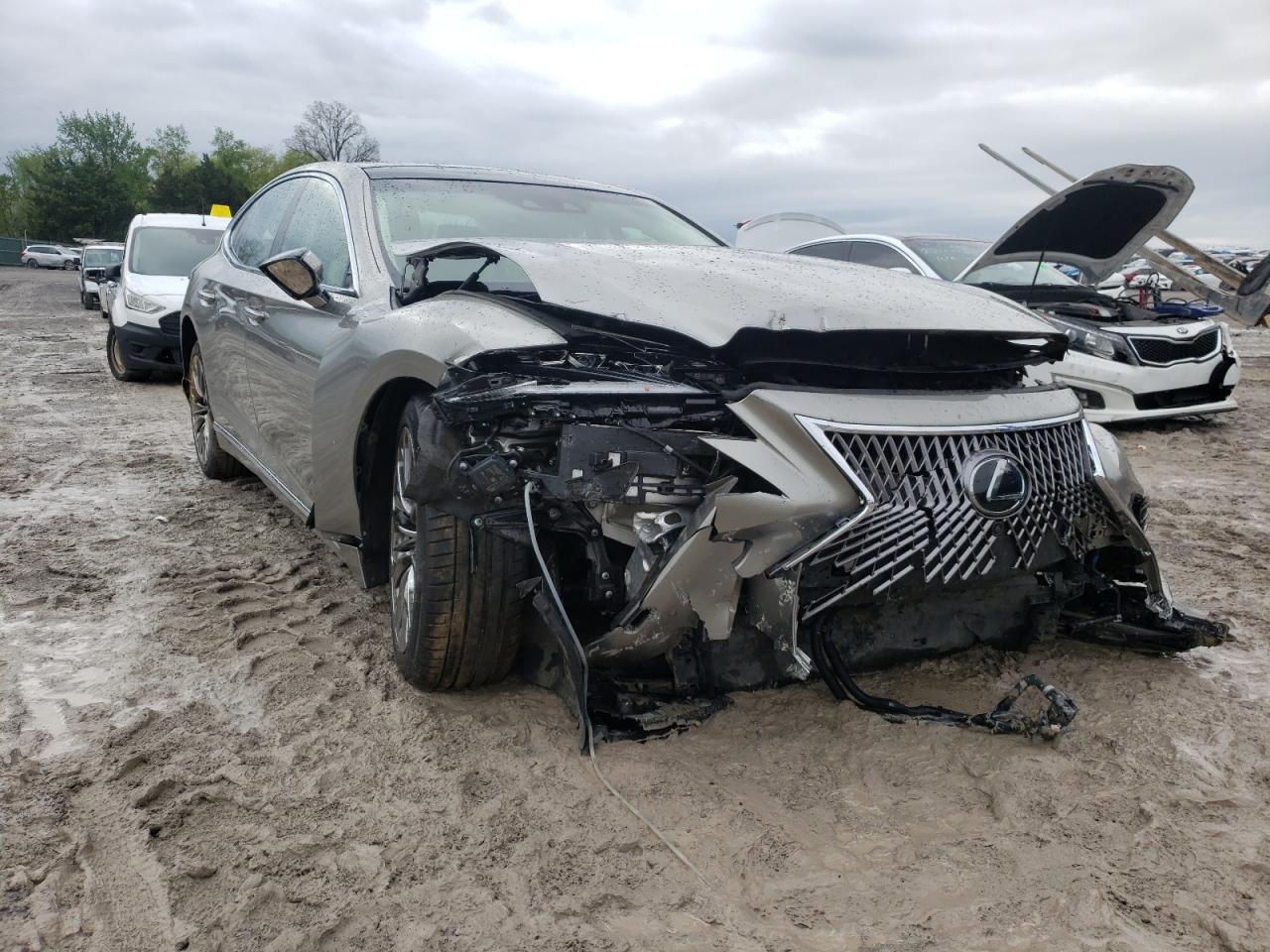 Photo 9 from auction – 2018 LEXUS LS 500 with VIN JTHC5LFF4J5002204