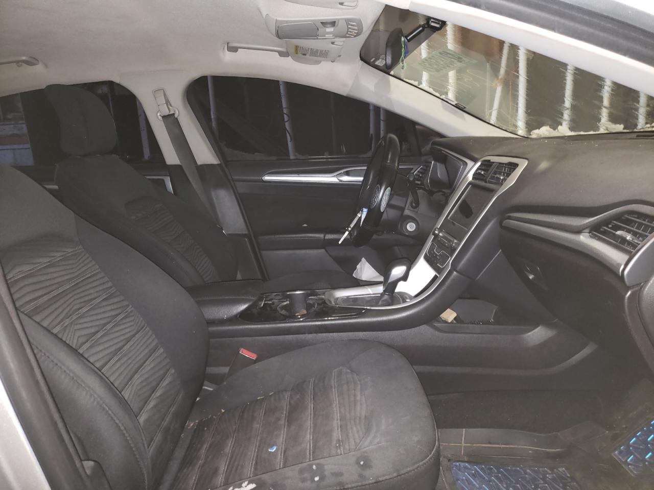 Photo 18 from auction – 2016 FORD FUSION SE with VIN 3FA6P0H7XGR287810