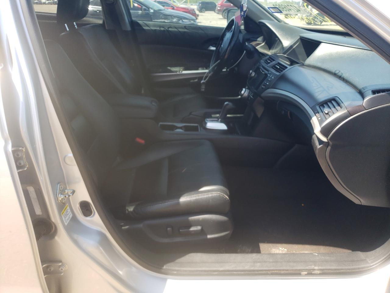 Photo 5 from auction – 2013 HONDA CROSSTOUR with VIN 5J6TF1H50DL000340