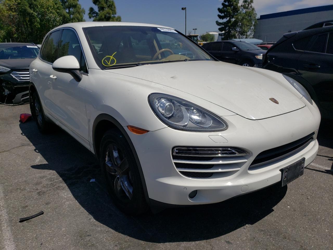 PORSCHE CAYENNE 2011 with VIN WP1AA2A27BLA03488 - Photo from auction