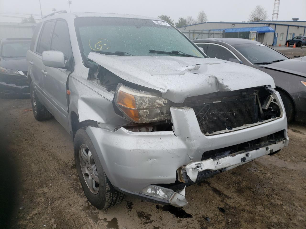 HONDA PILOT EXL 2008 with VIN 5FNYF18608B013697 - Photo from auction
