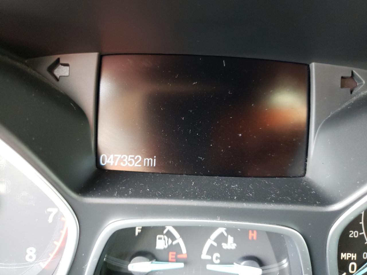 Foto 8 de la subasta – 2017 FORD ESCAPE SE con VIN 1FMCU0GD2HUB96078