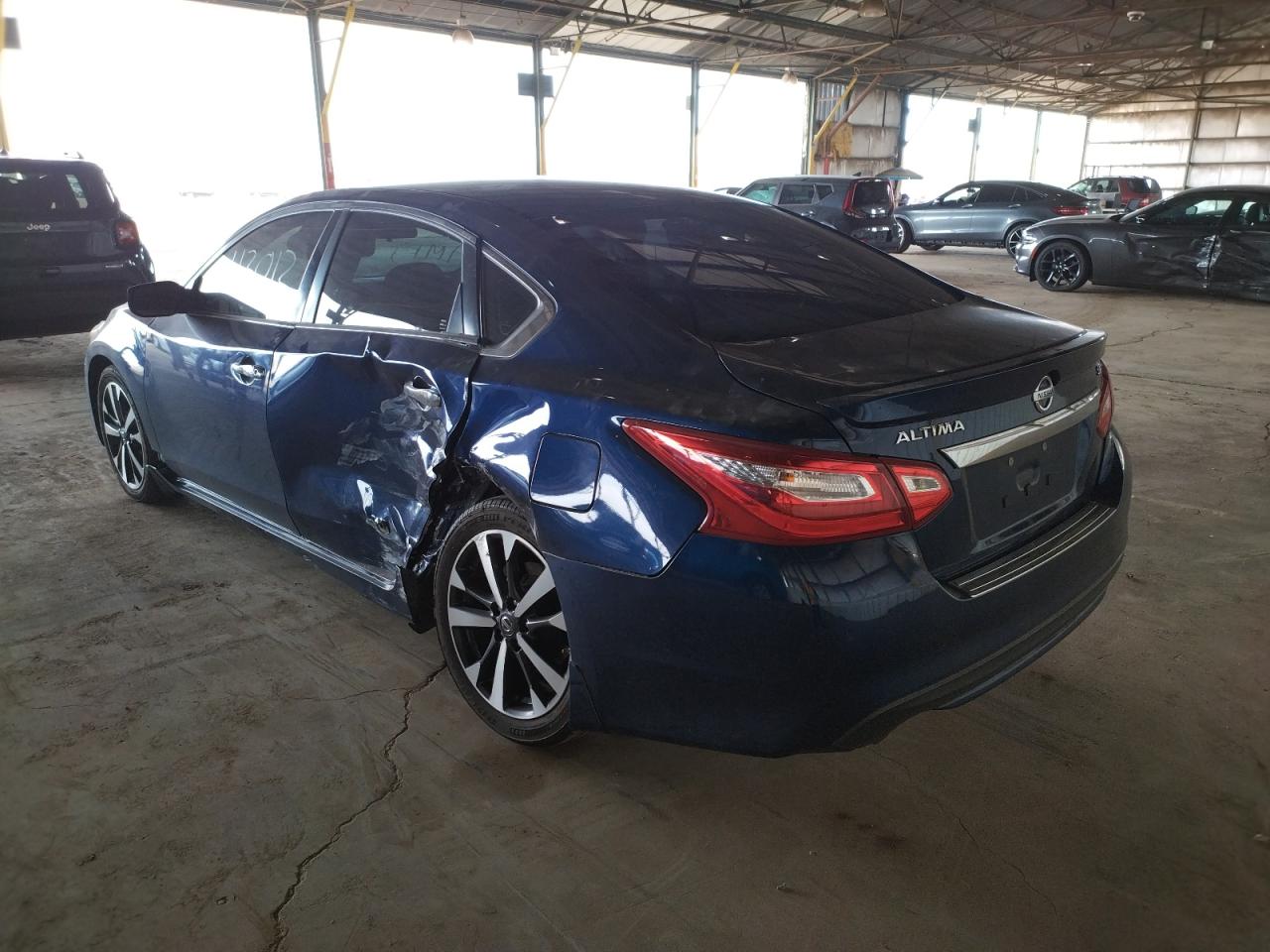 Photo 3 from auction – 2016 NISSAN ALTIMA 2.5 with VIN 1N4AL3AP1GN382275