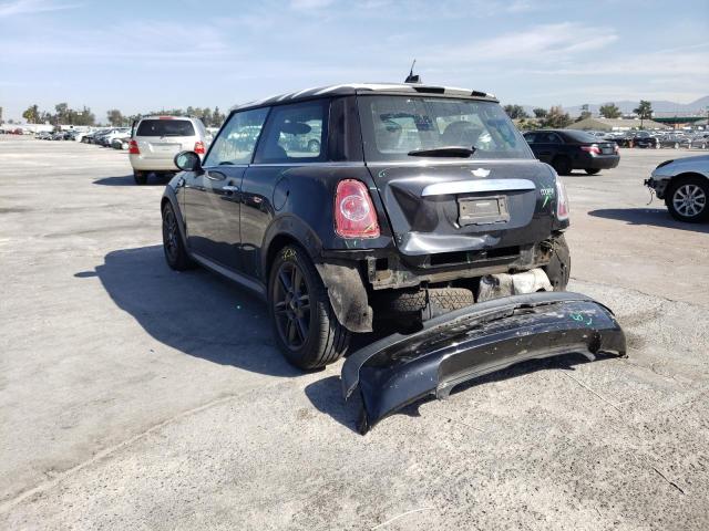 Photo 3 from auction – 2011 MINI COOPER with VIN WMWSU3C55BT096759
