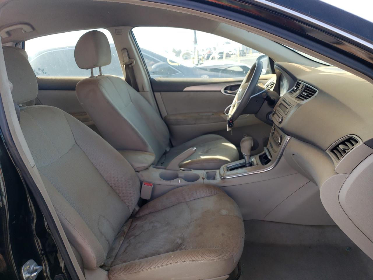 Photo 5 from auction – 2013 NISSAN SENTRA S with VIN 3N1AB7AP3DL795513