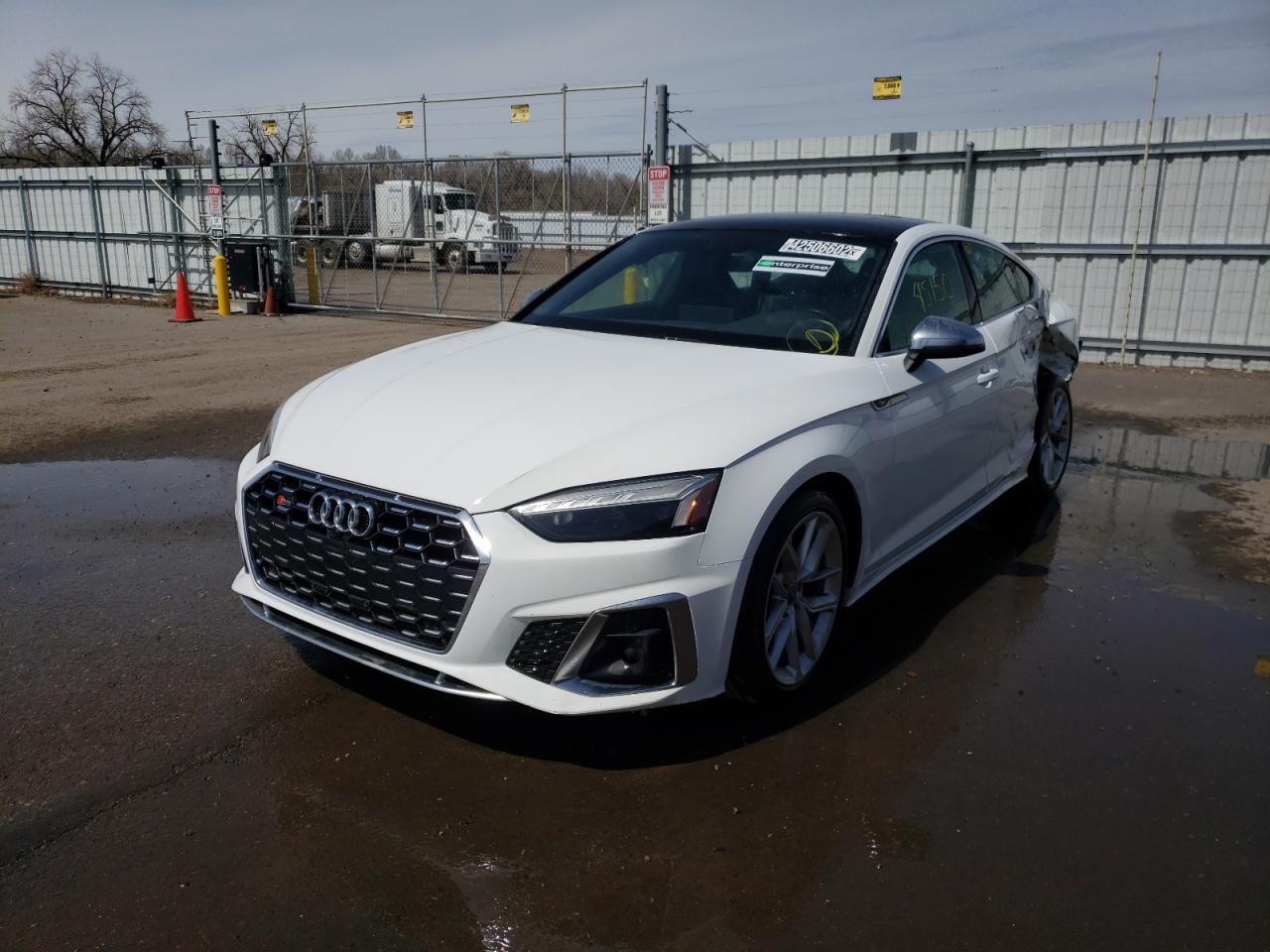 Photo 2 from auction – 2020 AUDI S5 PREMIUM with VIN WAUC4CF59LA004677