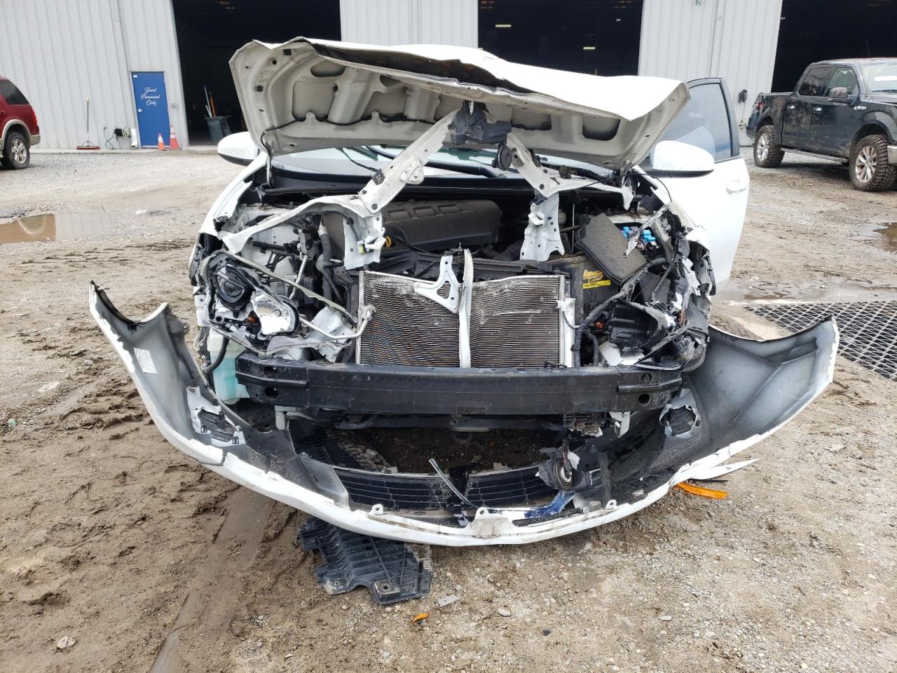 صورة رقم 17 من المزاد - 2014 TOYOTA COROLLA L مع VIN 2T1BURHE7EC150976