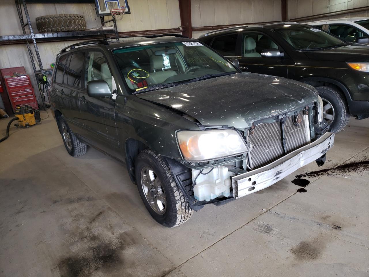 TOYOTA HIGHLANDER 2005 with VIN JTEDP21A150065944 - Photo from auction