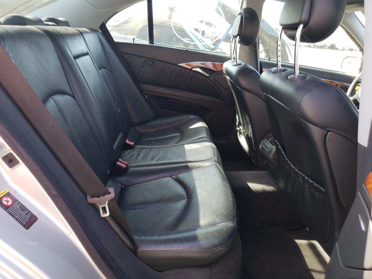 Photo 6 from auction – 2005 MERCEDES-BENZ E 320 with VIN WDBUF65J65A643182