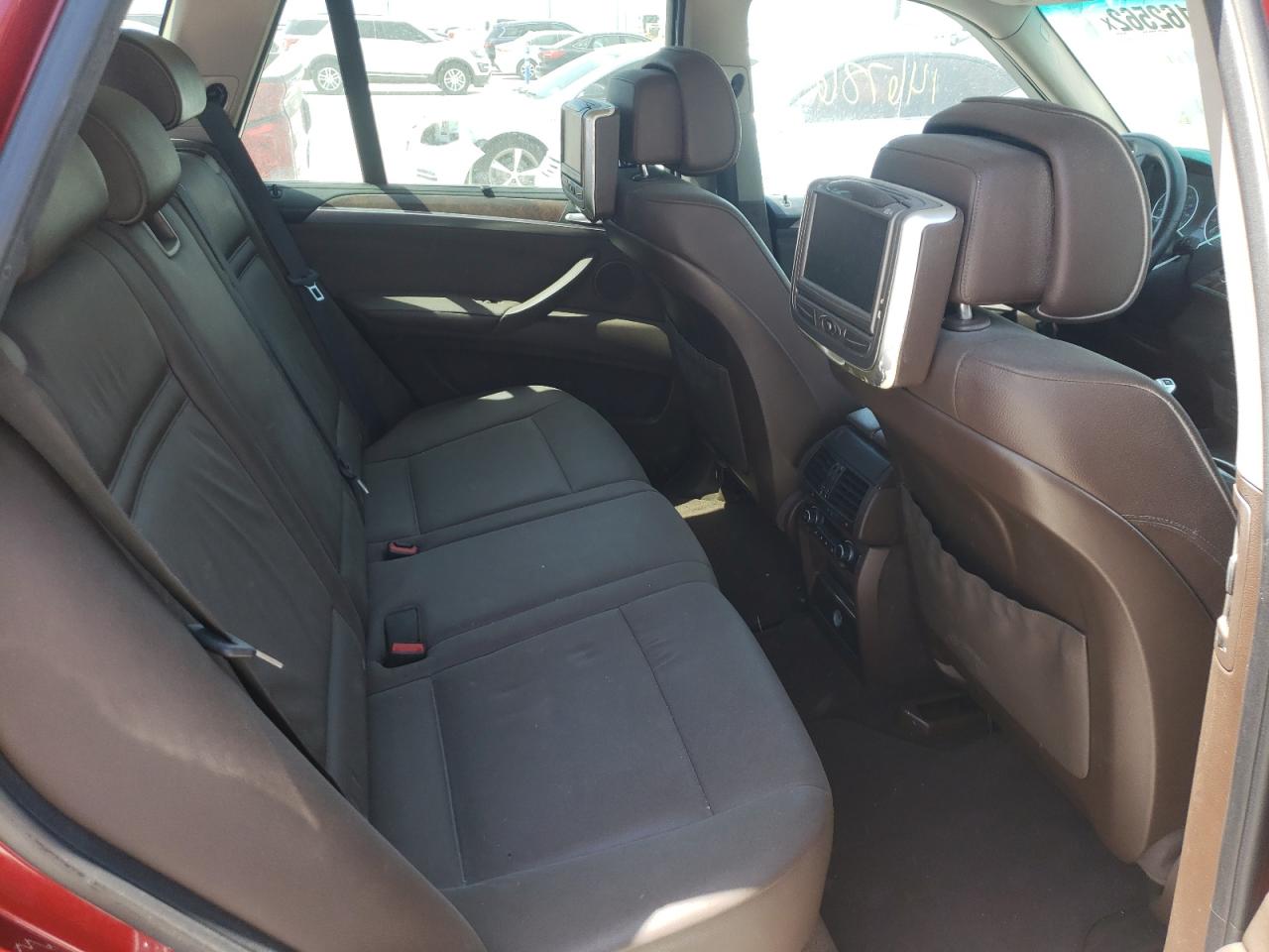Photo 6 from auction – 2011 BMW X5 XDRIVE3 with VIN 5UXZV4C55BL402099