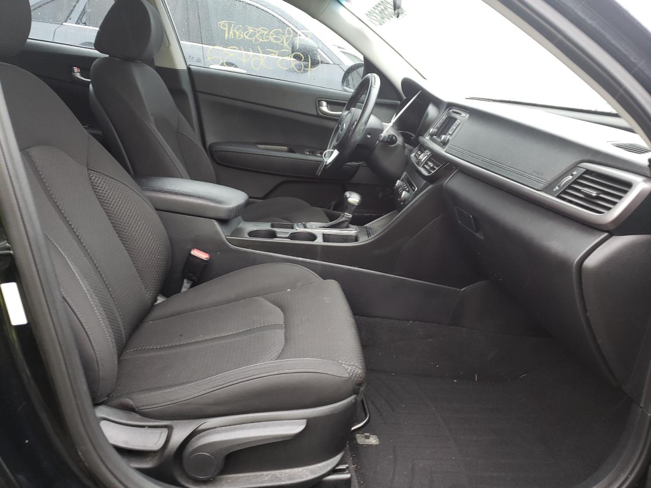 Photo 5 from auction – 2016 KIA OPTIMA LX with VIN 5XXGT4L17GG061890
