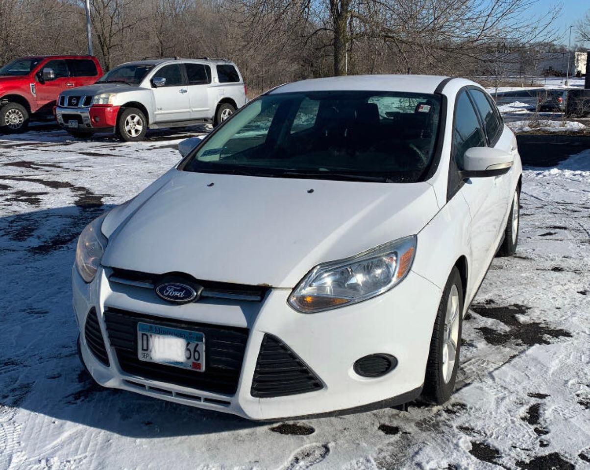 Photo 2 from auction – 2014 FORD FOCUS SE with VIN 1FADP3K28EL209771