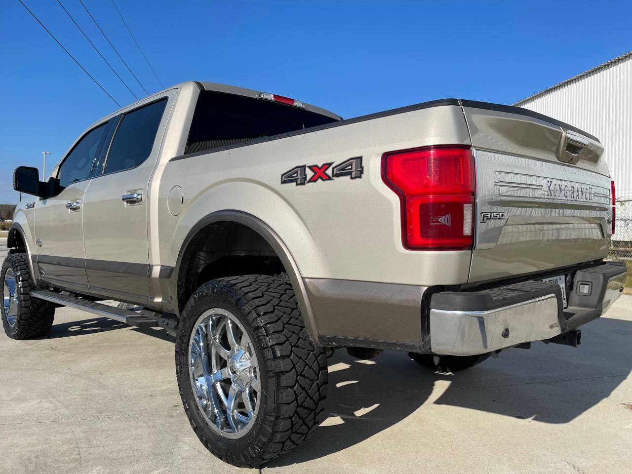 Photo 3 from auction – 2018 FORD F150 SUPER with VIN 1FTEW1E58JFB84620