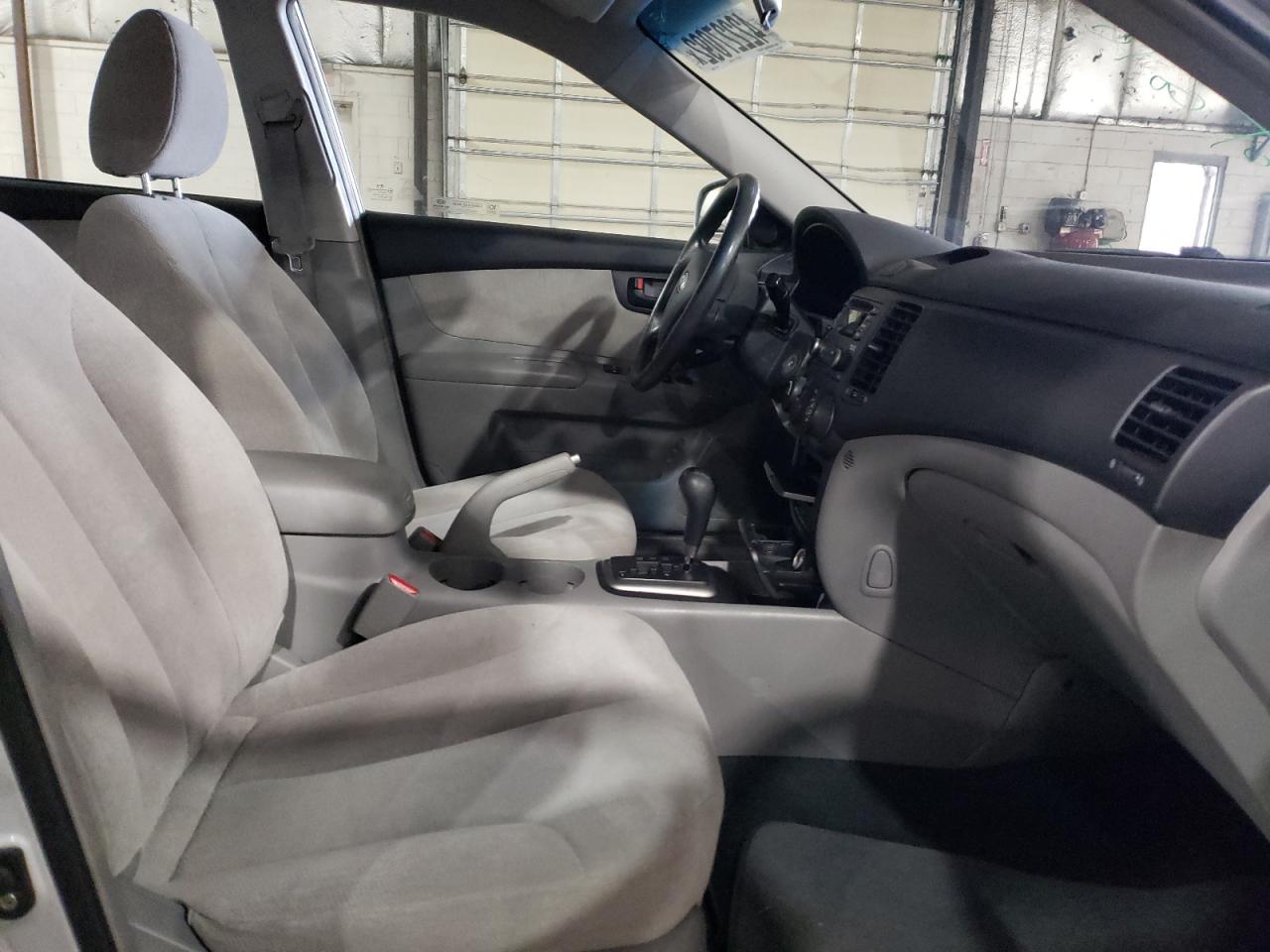 Photo 5 from auction – 2008 KIA OPTIMA LX with VIN KNAGE124985170407