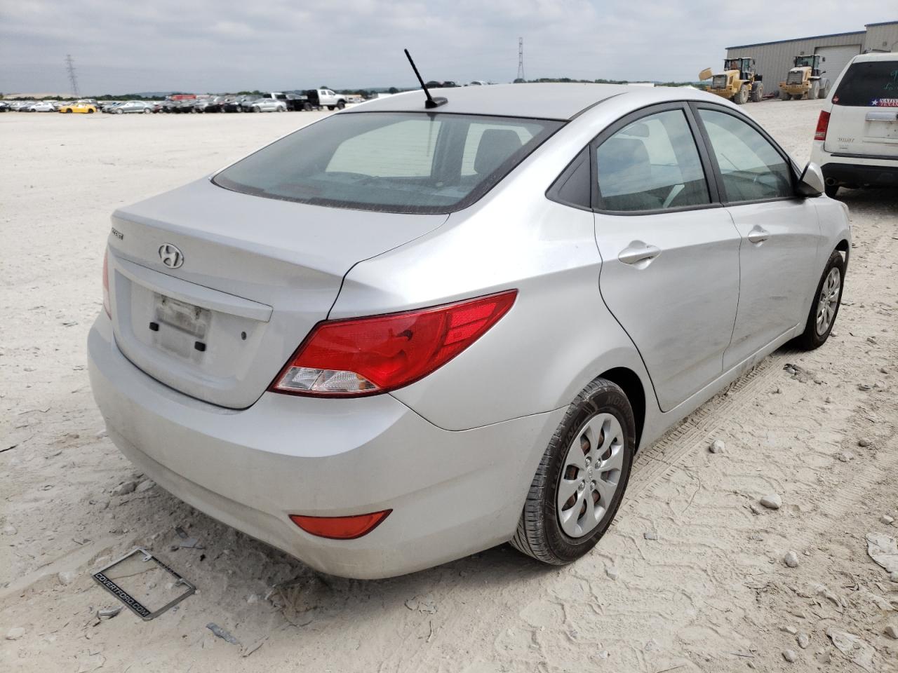 Photo 4 from auction – 2016 HYUNDAI ACCENT SE with VIN KMHCT4AE9GU140519