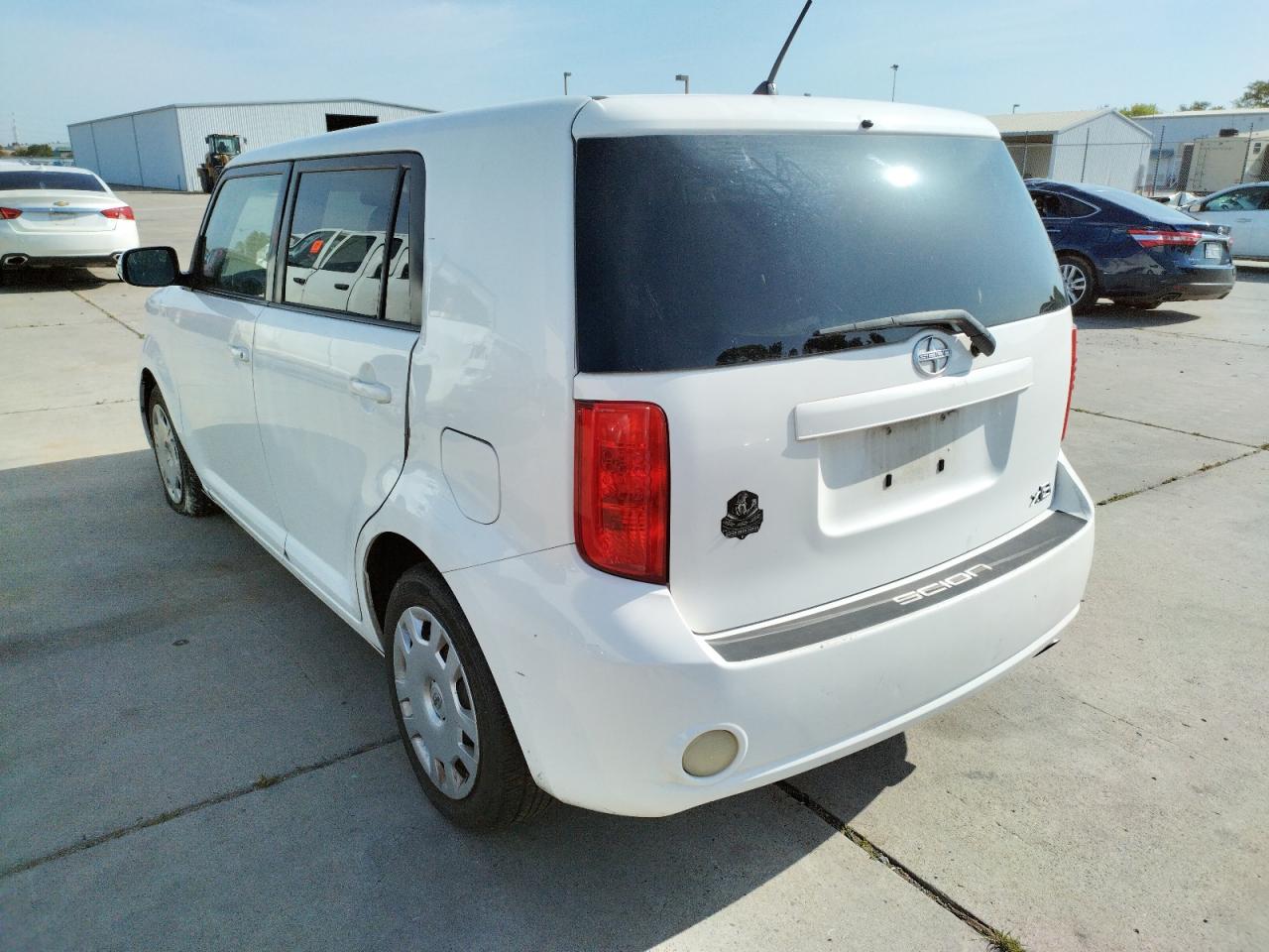 Photo 3 from auction – 2009 SCION XB with VIN JTLKE50E291081548