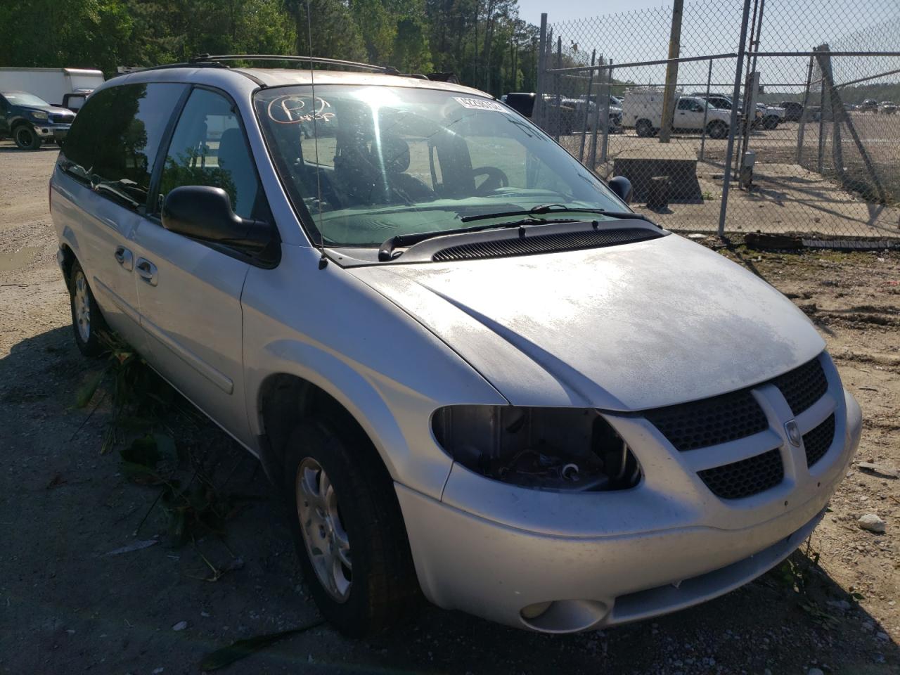 Photo 1 from auction – 2004 DODGE GRAND CARA with VIN 2D4GP44L14R584218