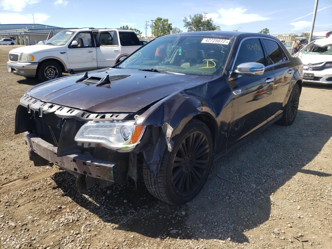 Photo 2 from auction – 2012 CHRYSLER 300C LUXUR with VIN 2C3CCAPTXCH245905