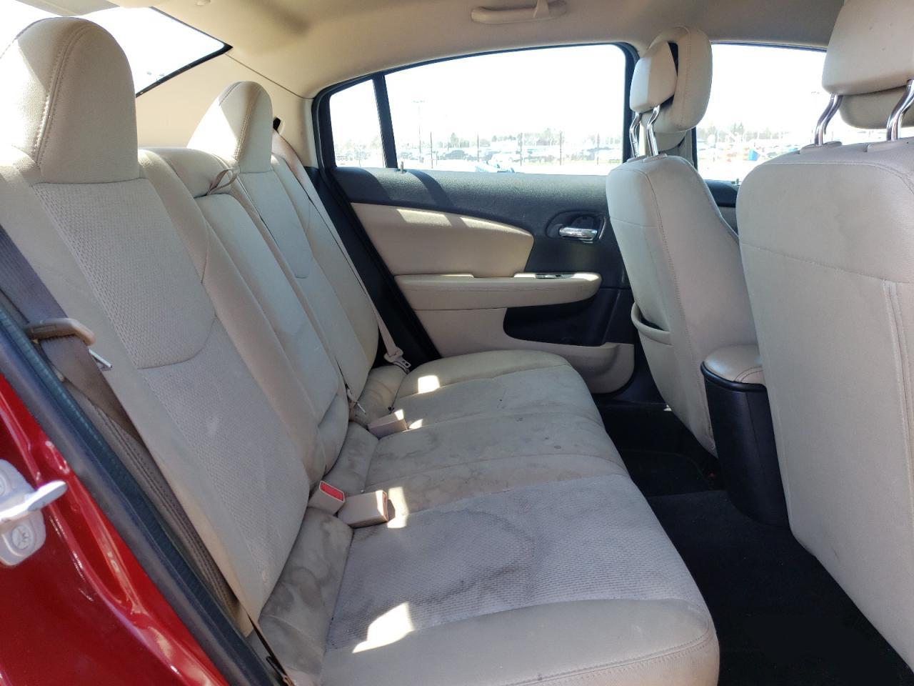 Photo 6 from auction – 2014 CHRYSLER 200 TOURIN with VIN 1C3CCBBB8EN204641