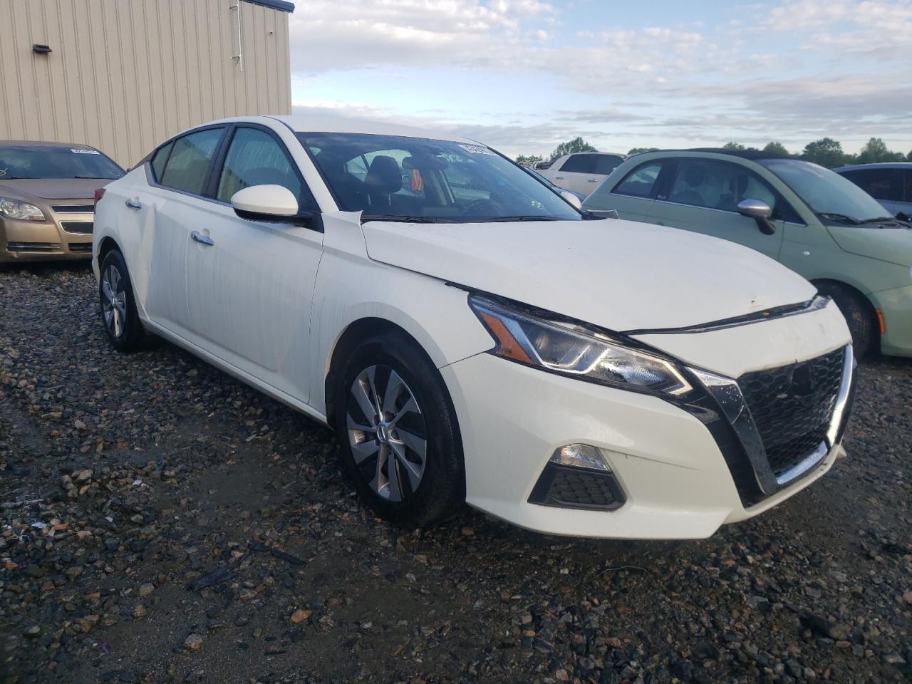 NISSAN ALTIMA S 2020 with VIN 1N4BL4BV3LC253600 - Photo from auction