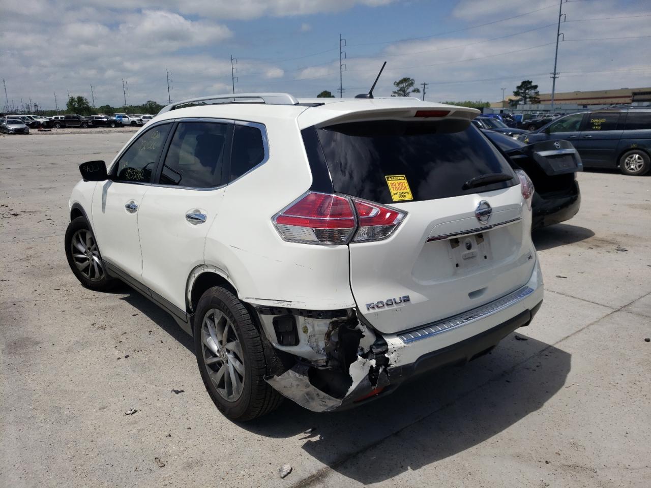 Photo 3 from auction – 2015 NISSAN ROGUE S with VIN 5N1AT2MT5FC779586