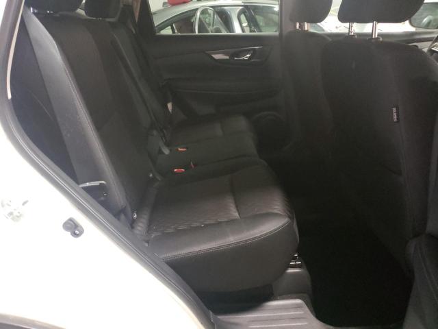 Photo 6 from auction – 2017 NISSAN ROGUE S with VIN KNMAT2MV7HP600630