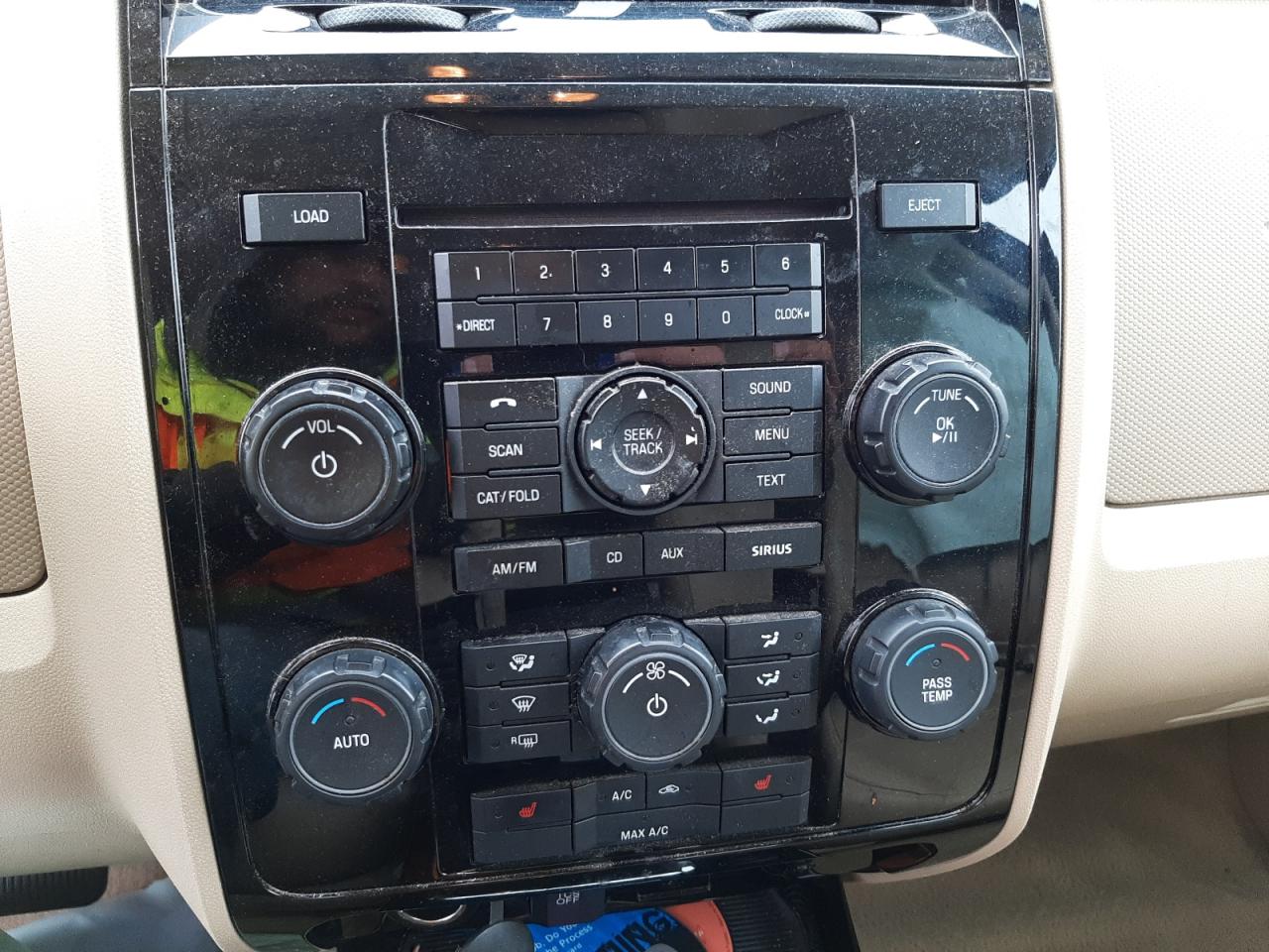 Photo 9 from auction – 2012 FORD ESCAPE LIM with VIN 1FMCU0E7XCKC16191