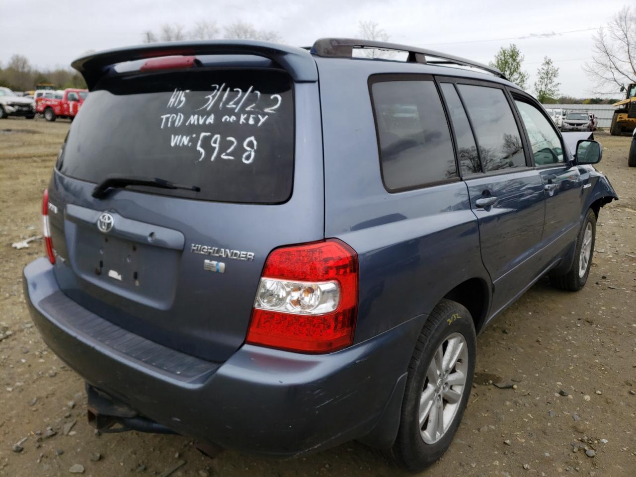 Photo 4 from auction – 2006 TOYOTA HIGHLANDER with VIN JTEEW21AX60005928