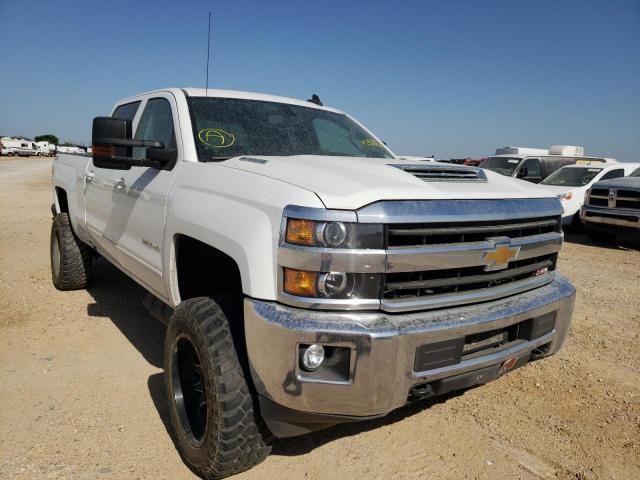 CHEVROLET SILVERADO 2018 with VIN 1GC1KVEY2JF139636 - Photo from auction