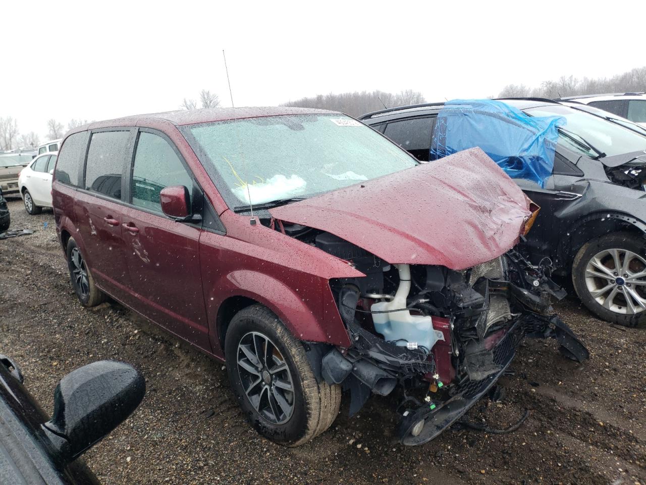 DODGE GRAND CARA 2019 with VIN 2C4RDGEG2KR538198 - Photo from auction