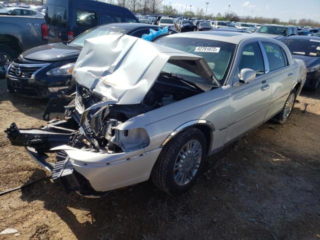 Photo 2 from auction – 2006 LINCOLN TOWN CAR D with VIN 1LNHM83VX6Y640607