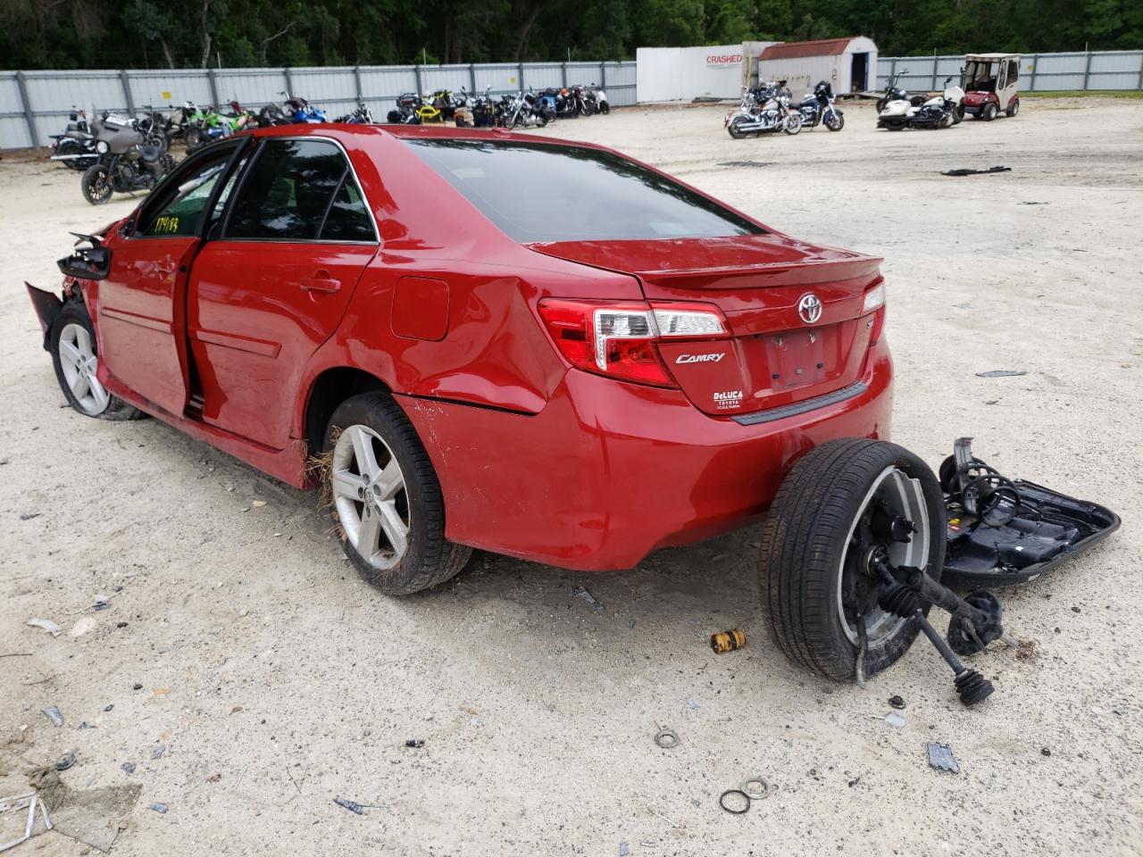 Photo 3 from auction – 2014 TOYOTA CAMRY L with VIN 4T1BF1FKXEU840983