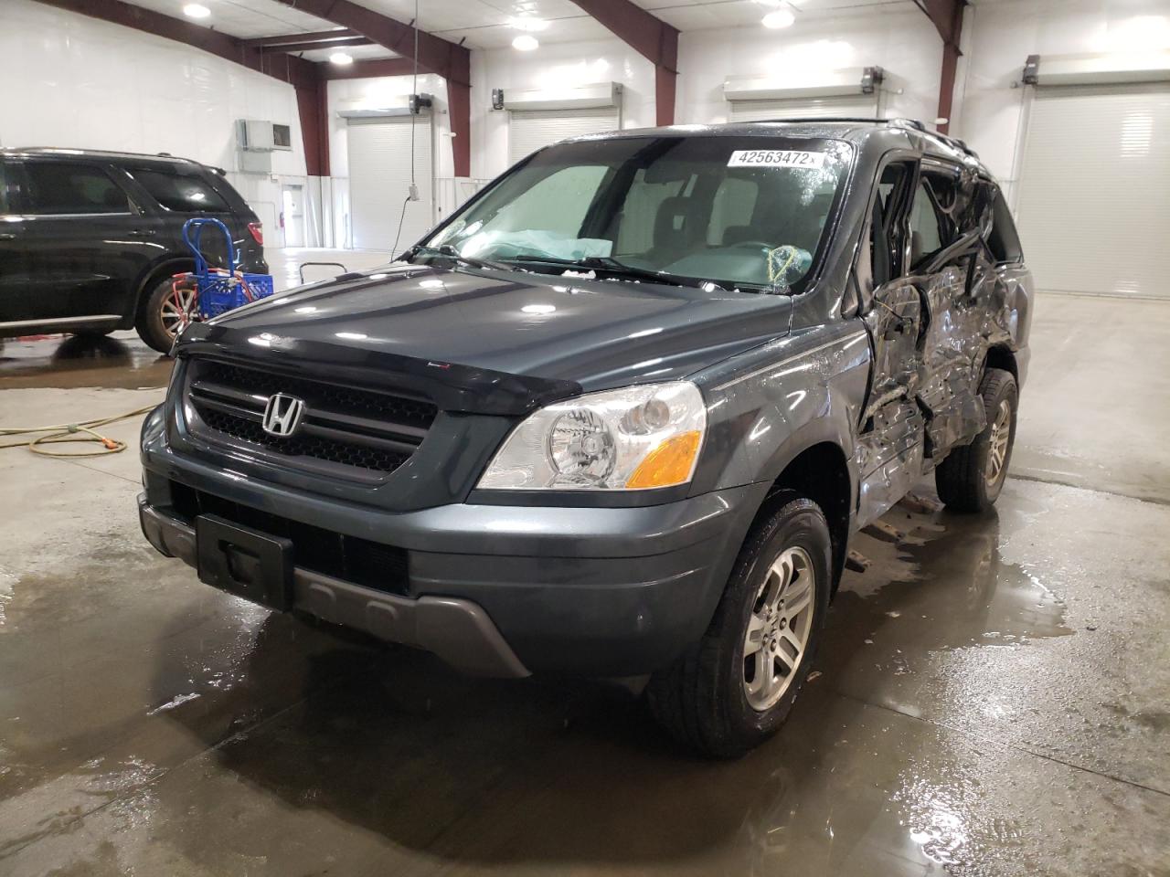 Photo 2 from auction – 2004 HONDA PILOT EX with VIN 2HKYF18404H514423