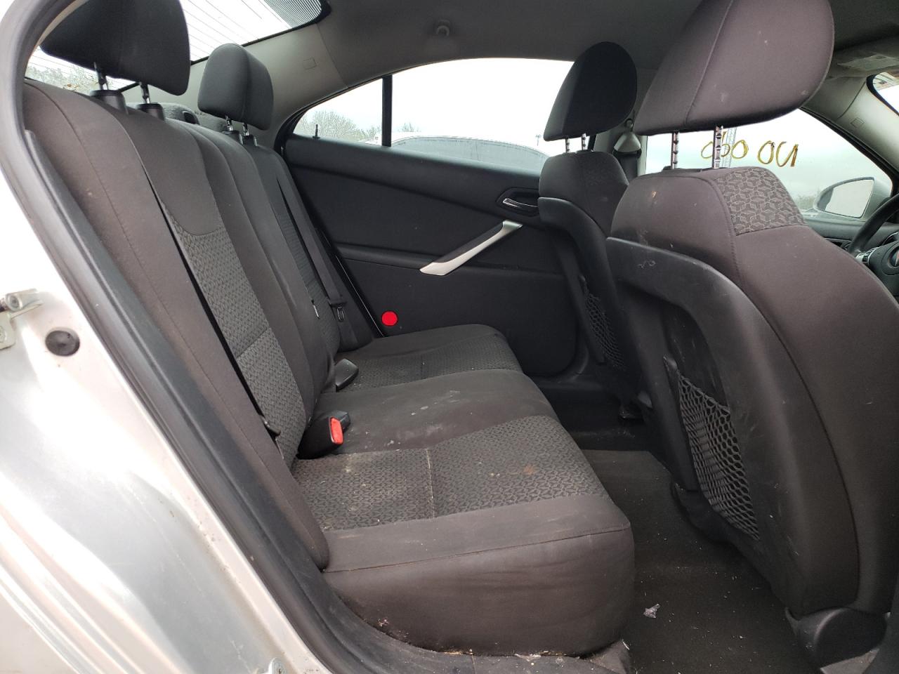 Photo 6 from auction – 2010 PONTIAC G6 with VIN 1G2ZA5E05A4135564