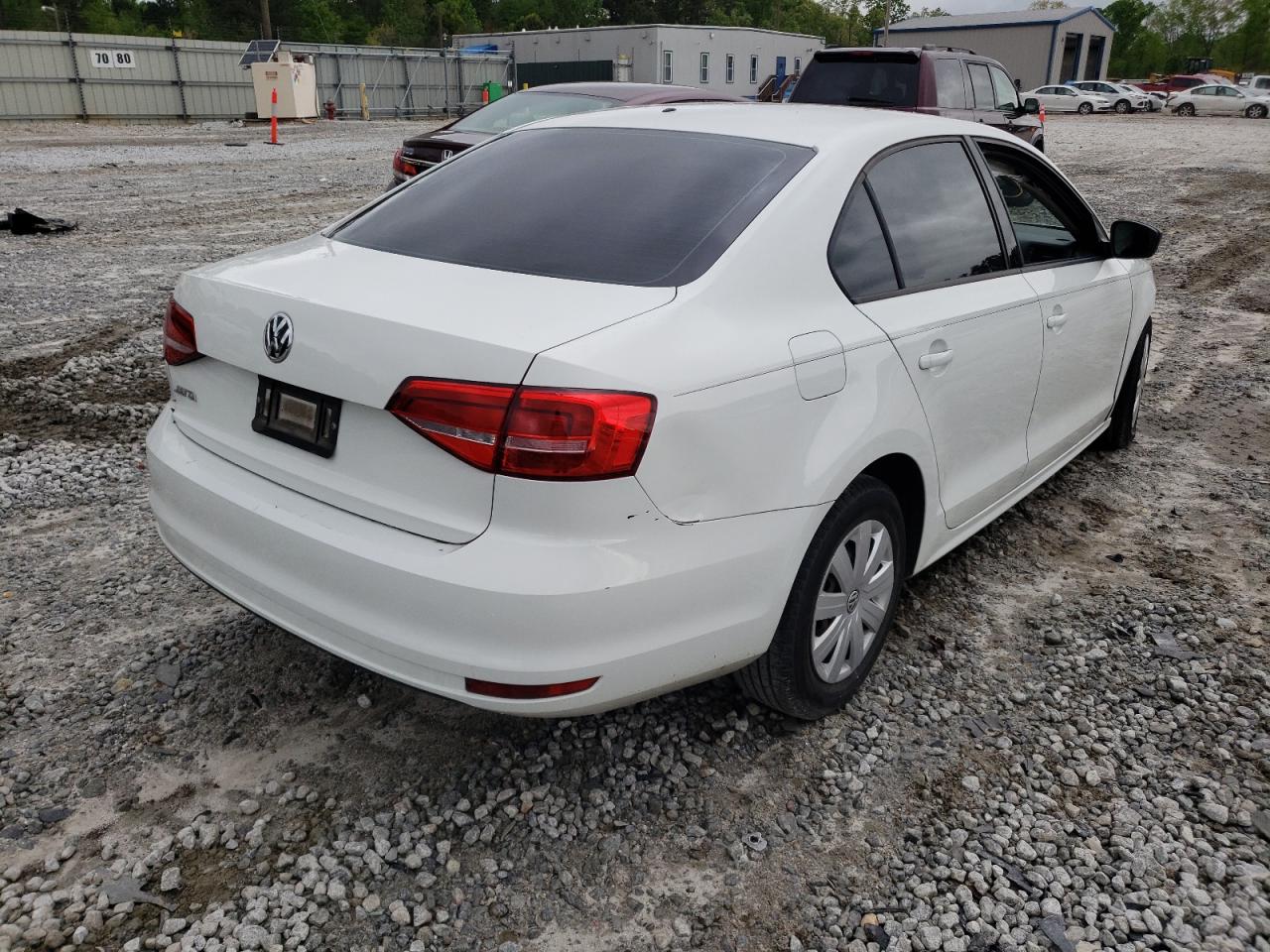 Photo 4 from auction – 2015 VOLKSWAGEN JETTA BASE with VIN 3VW2K7AJ3FM259636