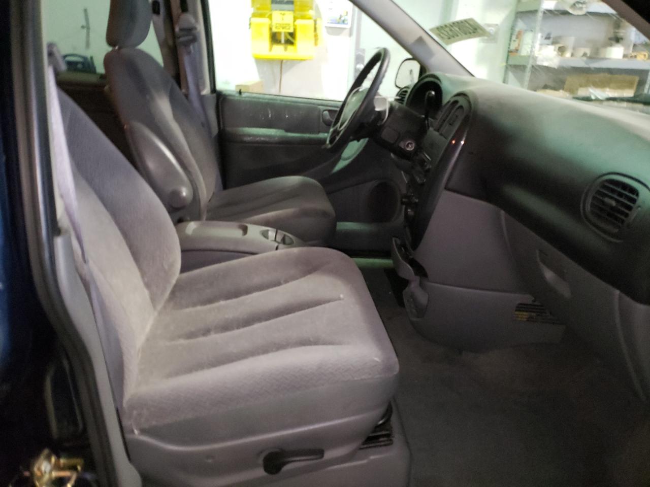 Photo 5 from auction – 2007 DODGE CARAVAN SX with VIN 1D4GP45R67B105569