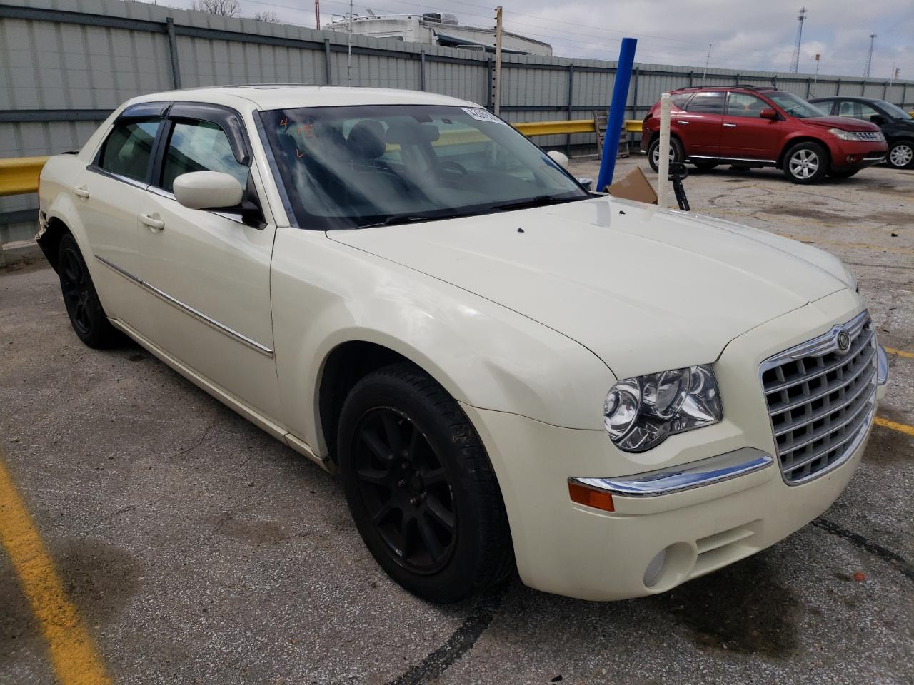 CHRYSLER 300 LIMITE 2008 with VIN 2C3KA33G78H172358 - Photo from auction