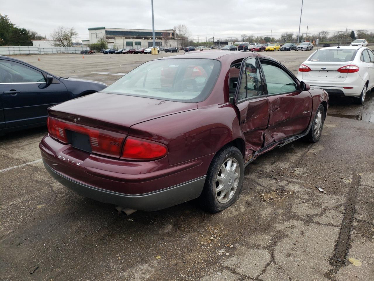 Photo 4 from auction – 1998 BUICK REGAL GS with VIN 2G4WF5217W1516781