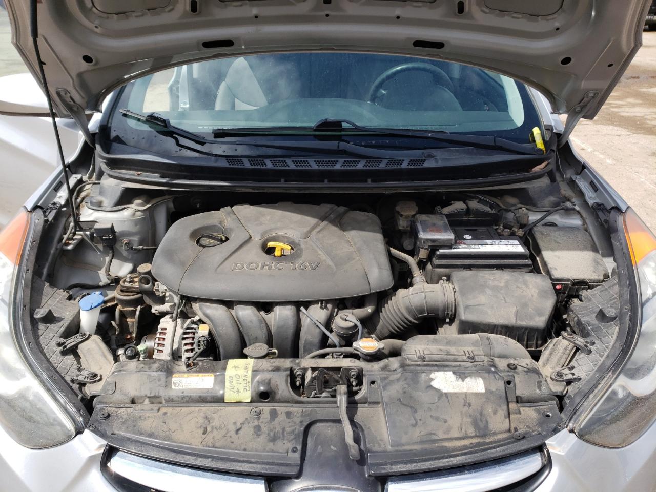 Photo 7 from auction – 2012 HYUNDAI ELANTRA GL with VIN 5NPDH4AE0CH103079